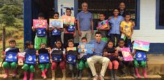 PNN Las Orquídeas apoya la educación de niños campesinos e indígenas que habitan en su interior
