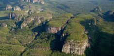 Abierta convocatoria para operadores turísticos interesados en realizar sobrevuelos en el Parque Nacional Natural Serranía de Chiribiquete