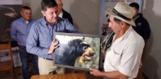 En Valle del Cauca se firman acuerdos para proteger al oso andino