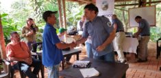Campesinos firman 21 acuerdos de restauración ecológica para la conservación del Parque Nacional Natural Farallones de Cali