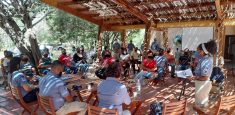 30 familias de la zona de influencia del Vía Parque Isla de Salamanca, firman acuerdos para comprometerse con su protección y conservación